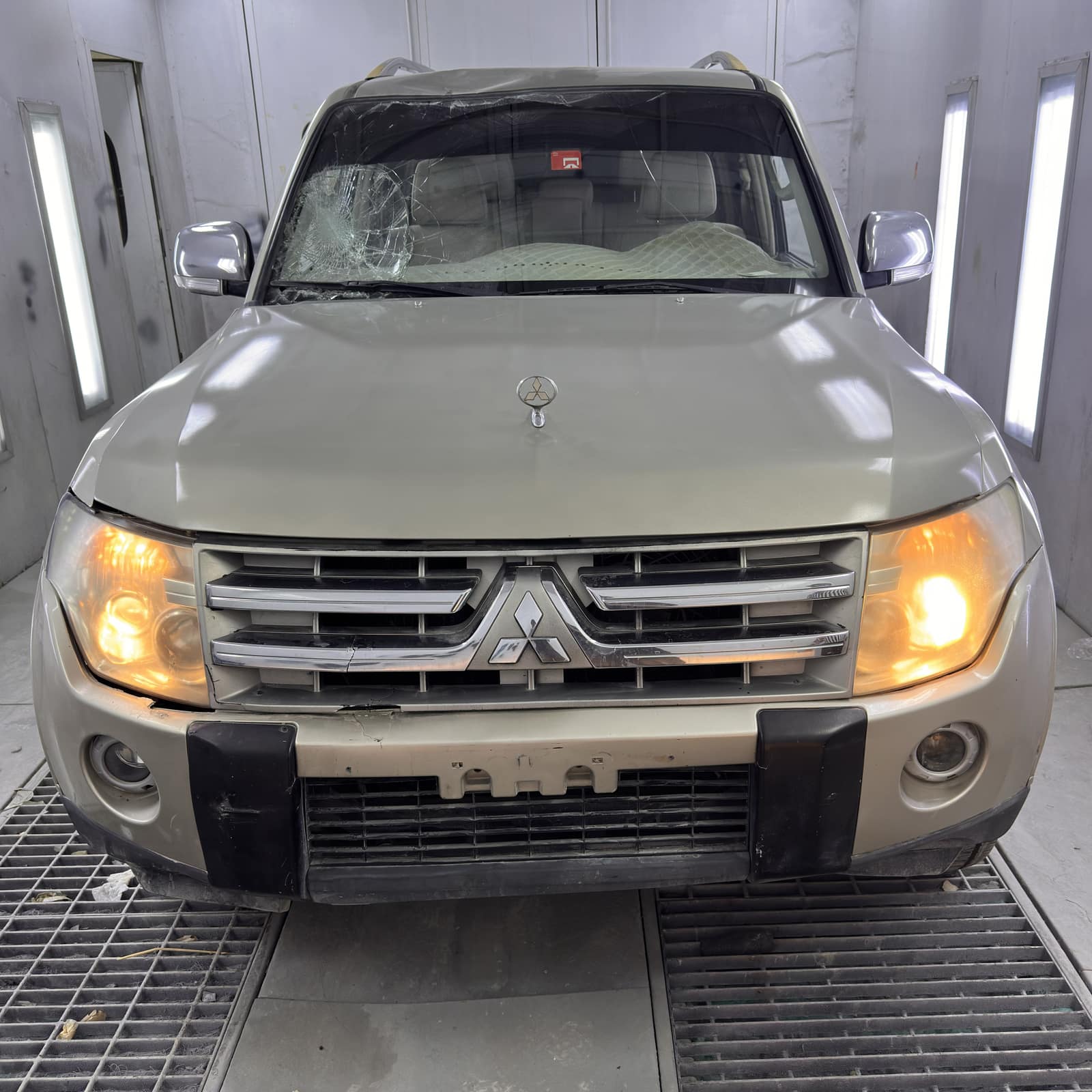 2006 Mitsubishi Montero Front Crossmember 5256A513 | eBay 2006 Mitsubishi Montero Front Crossmember 5256A513 | eBay